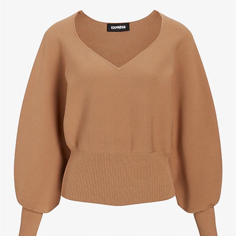 Express women's cropped dolman Sleeve Tan Sweater - size S in Tan